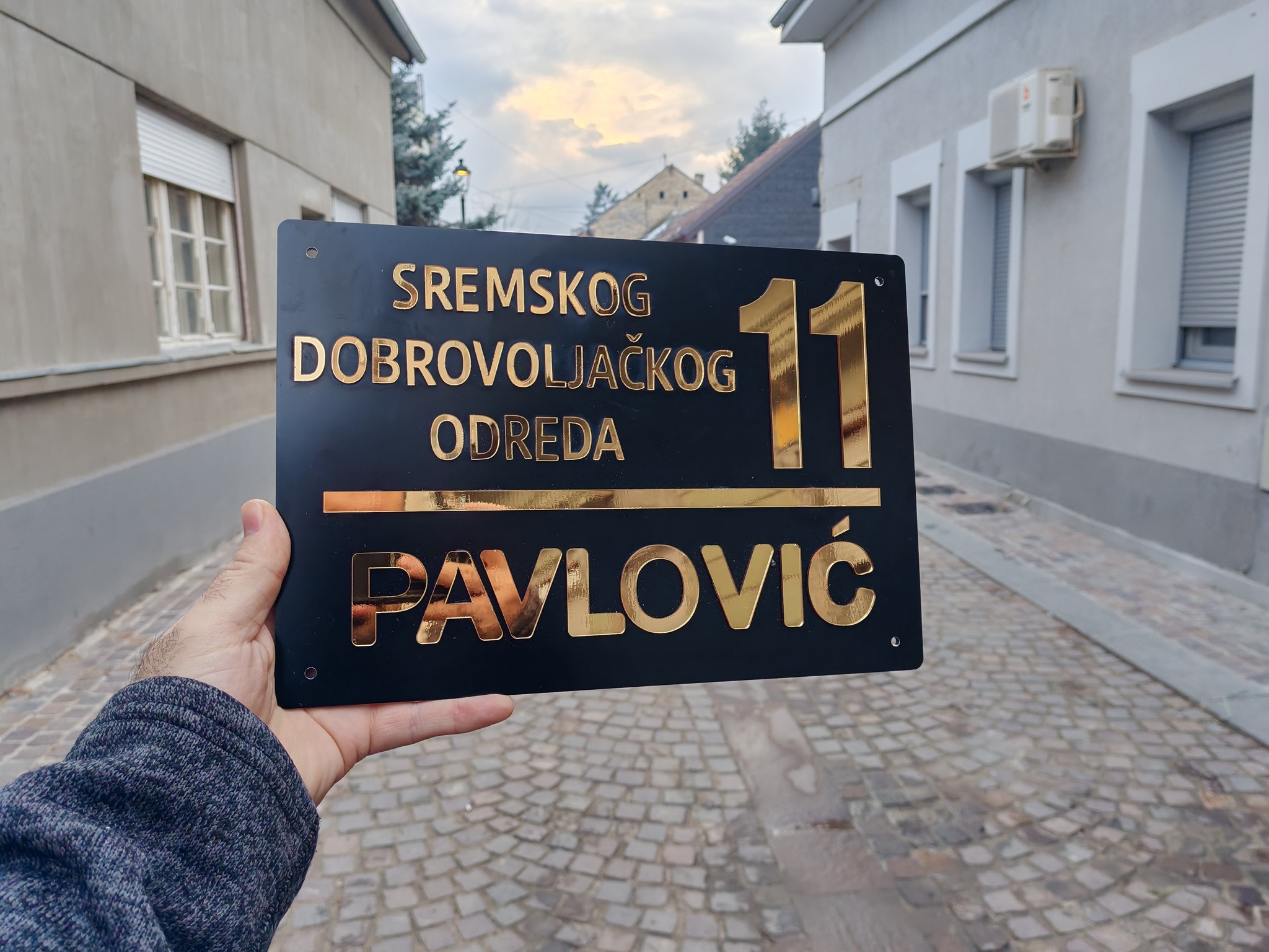 Kućni Broj - MODEL 1