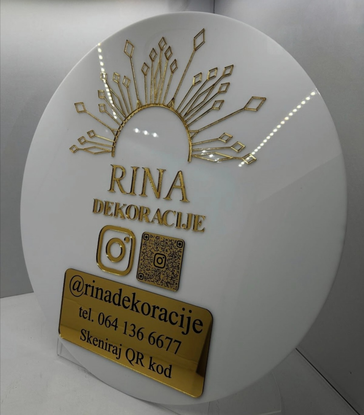 Metalni promo sa QR kodom